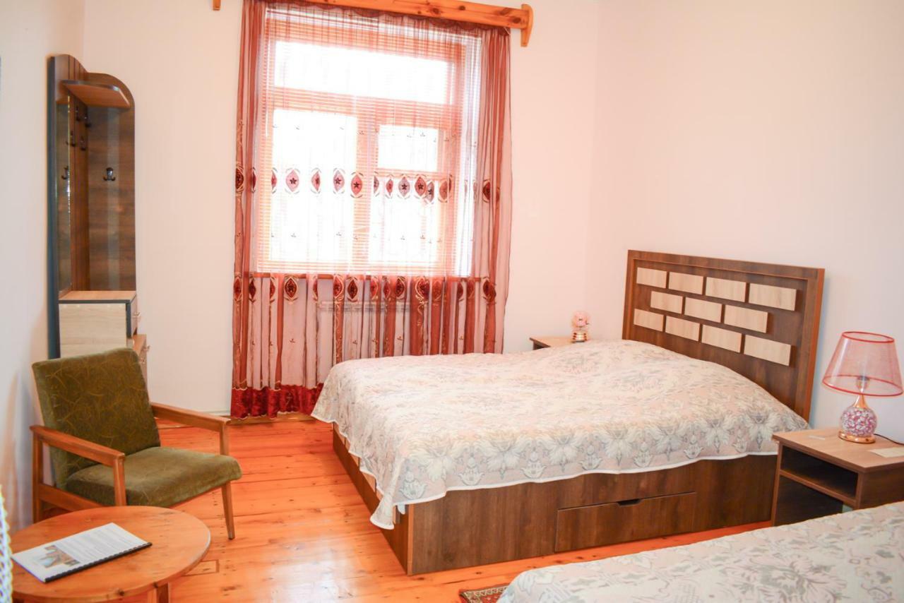 Guest House Nataly Yeghegnadzor Bagian luar foto